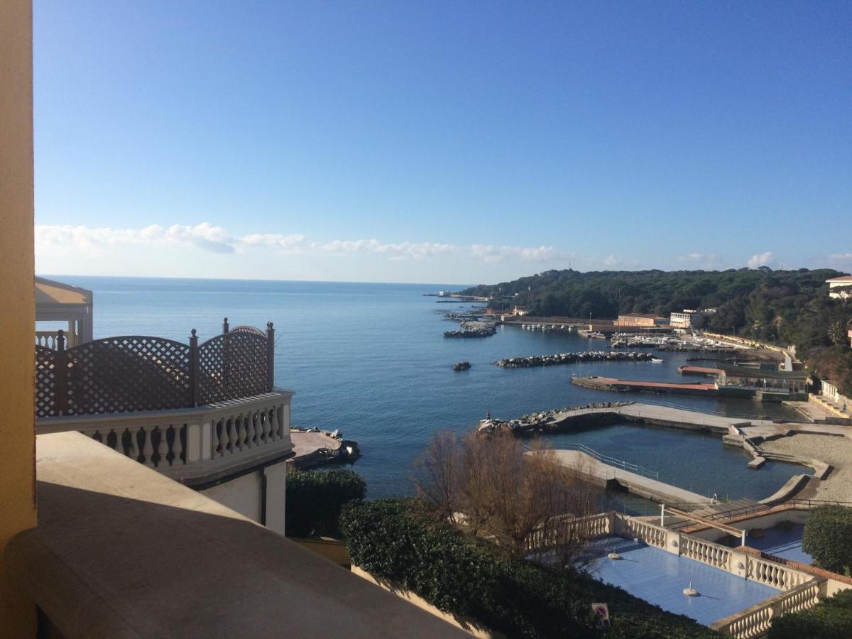 Appartamenti Fronte Mare Castiglioncello Exteriör bild
